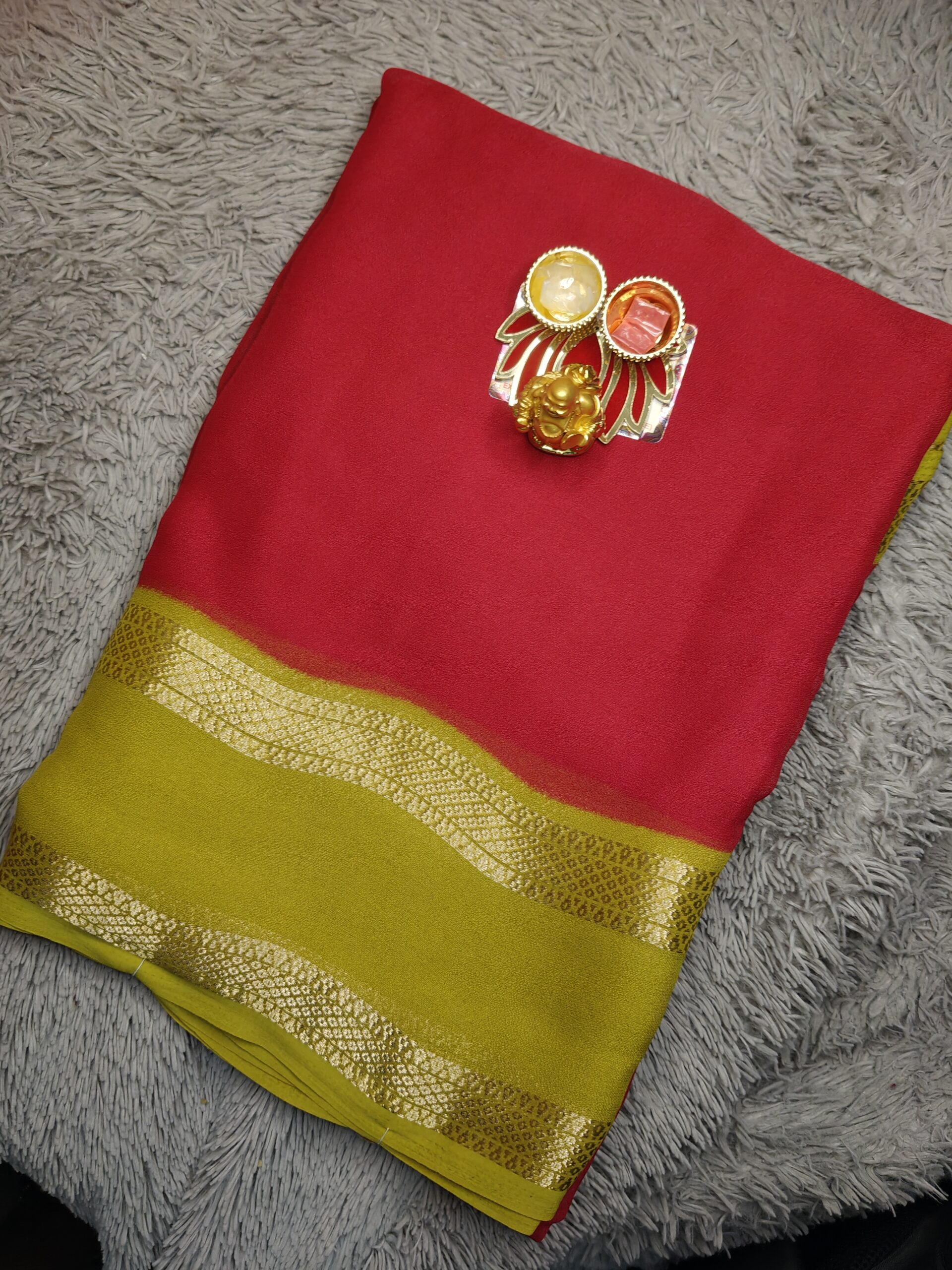 Ruby Gold Classic Border Saree - Image 2