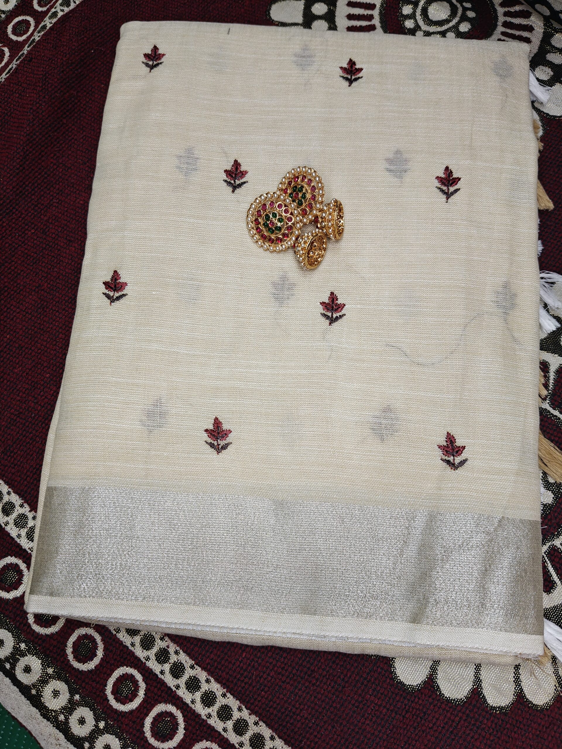 Ivory Leaf Charm Cotton Saree